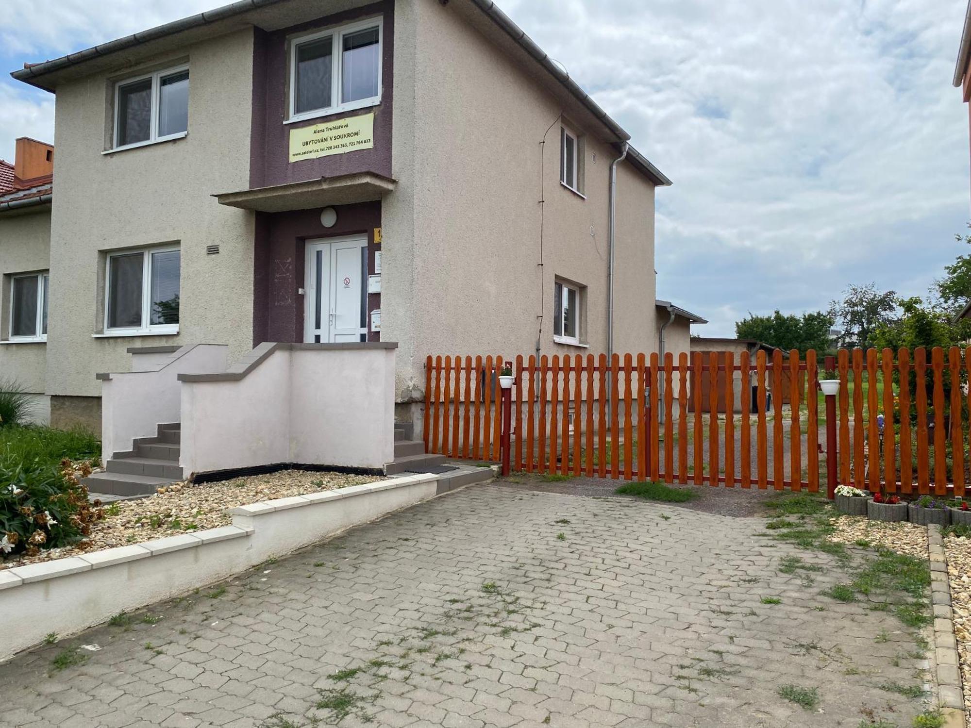 U Truhlaru Saldorf Homestay *